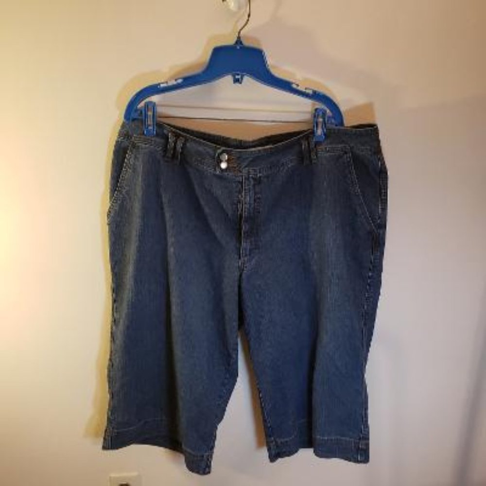 Vintage Coldwater Creek Denim Capris size 20